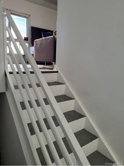 Photo - 1 Landmark Sq