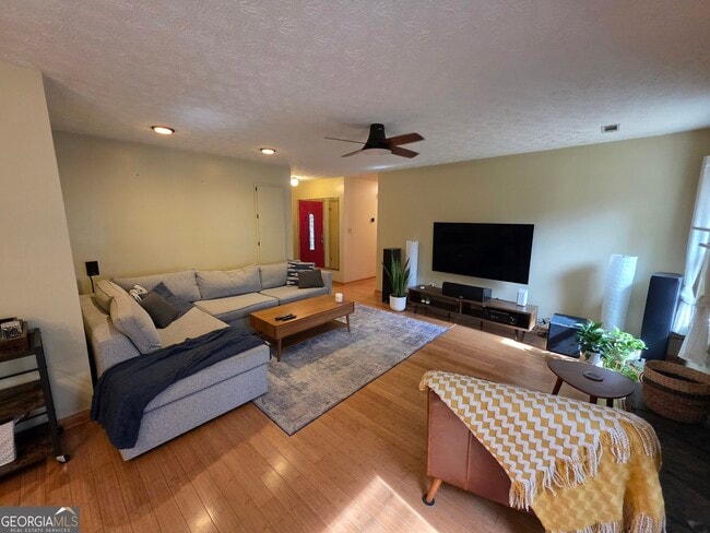 520 Cornwallis Way