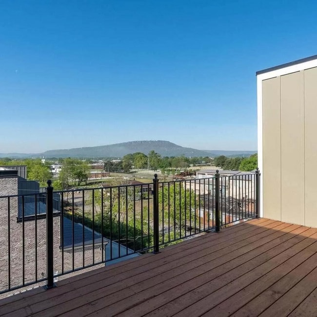 Photo - 829 S Greenwood Ave