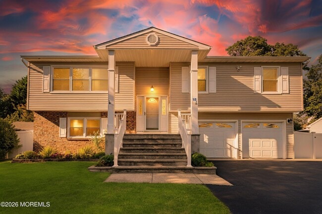 Photo - 15 Bristlecone Dr
