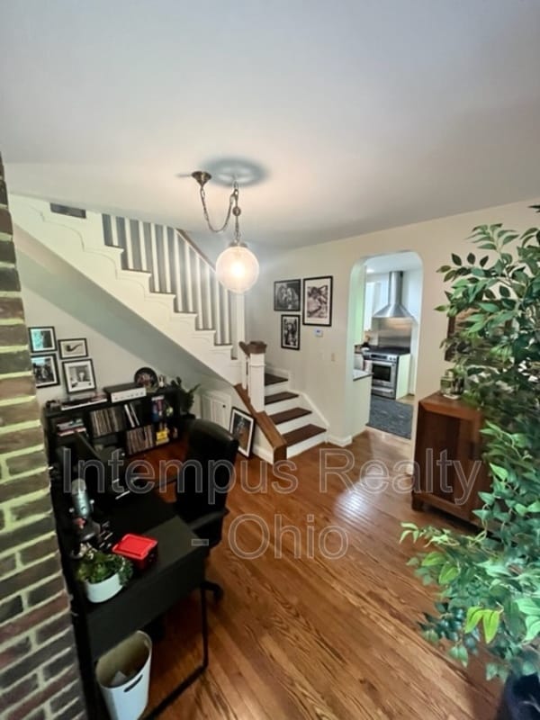 Photo - 3724 Stevens Pl