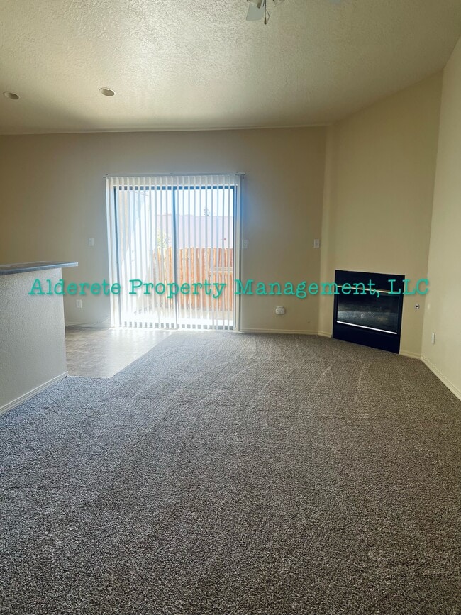 Photo - 4217 Ridgeway Ct Unidad C