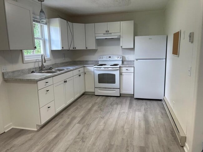 Photo - 205 Nolens Hill Rd