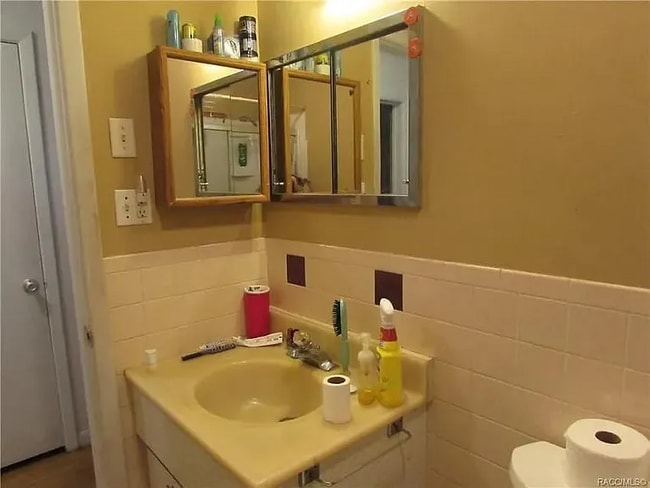 Photo - 15 S Harrison St