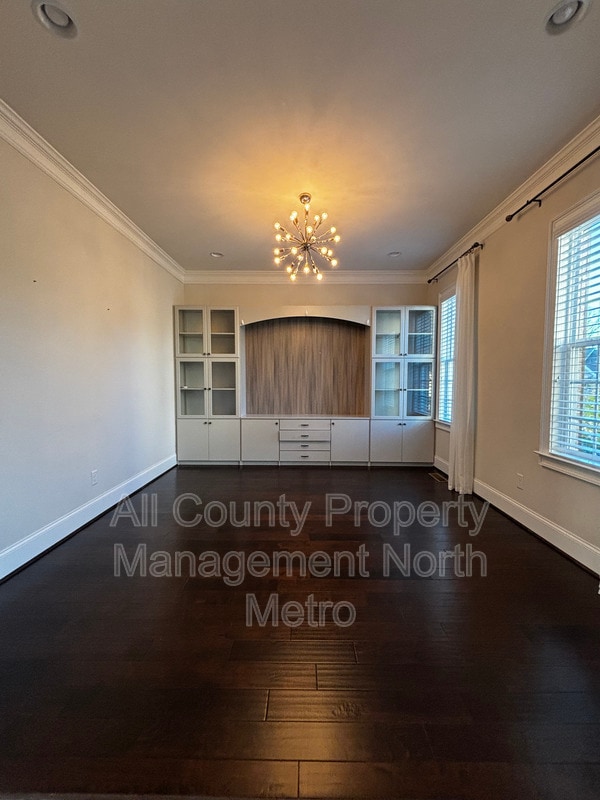 Photo - 6360 Read Rd