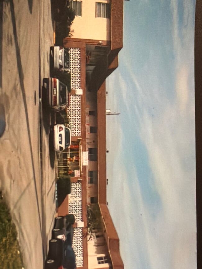 Photo - 1804 N 17th Ave Unidad 206