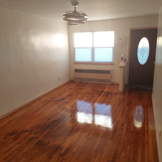 Photo - 745 E 101st St Unit 2nd floor