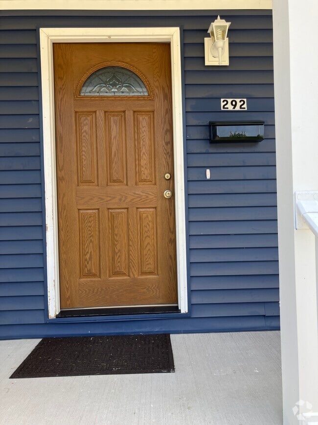 Building Photo - 292 Berkeley Rd Unit 292 BERKELEY RD Rental