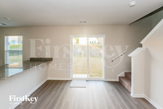 Photo - 5024 Wolfridge Ave