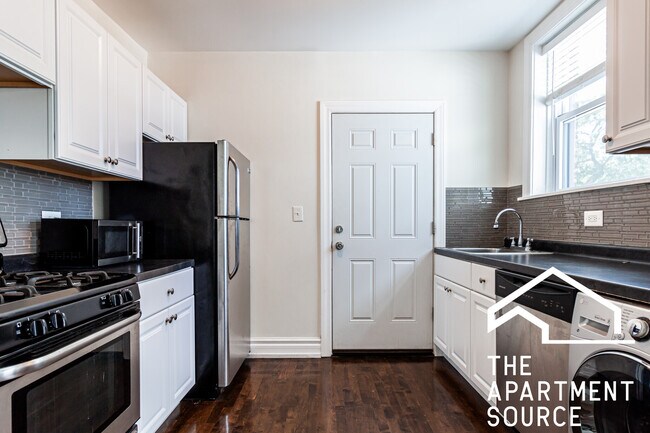 Photo - 2133 W Giddings St Unit 3C