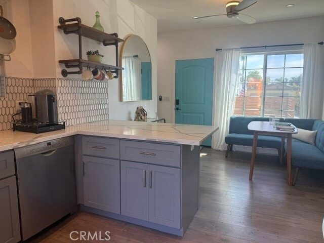 34538 Calle Naranja