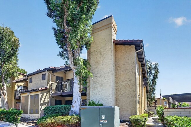 25661 Indian Unit F