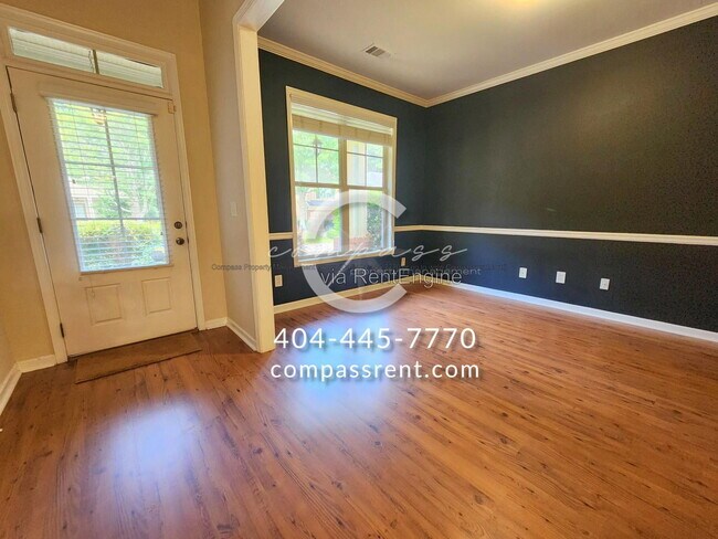 Photo - 259 Ascott Ln