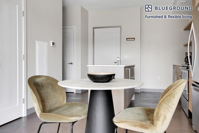 Photo - 3688 Washington St Unidad SI FL2-ID720