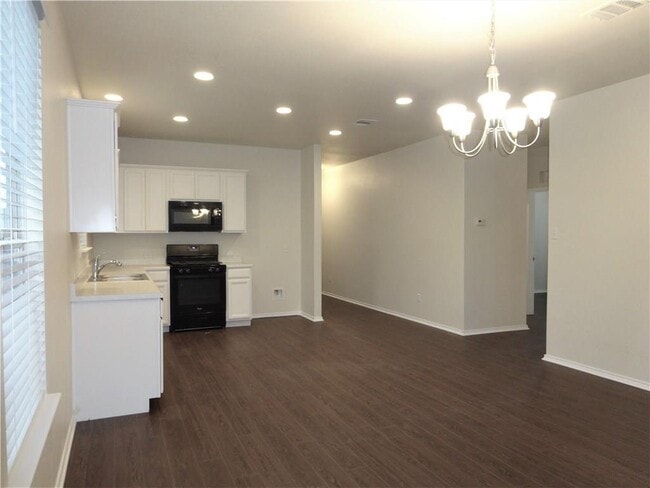 Photo - 100 Carlina Lp