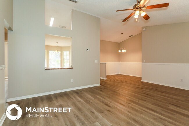 Photo - 7710 Pepper Cir W