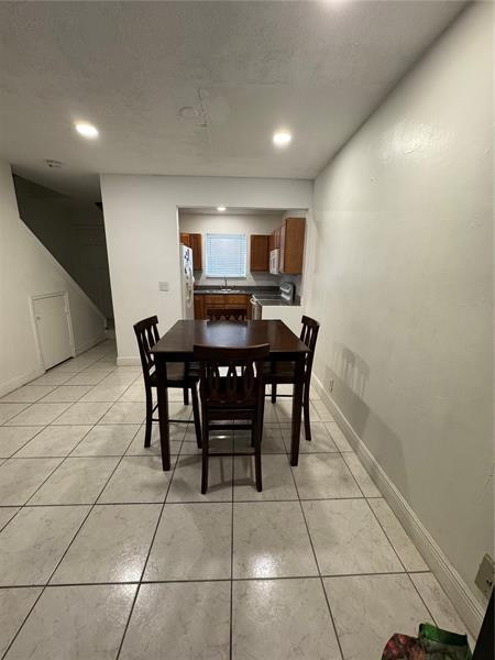 Photo - 2452 Taylor St Unidad 204