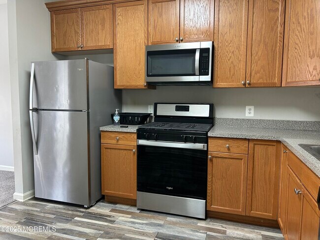 Photo - 145 Conover Terrace