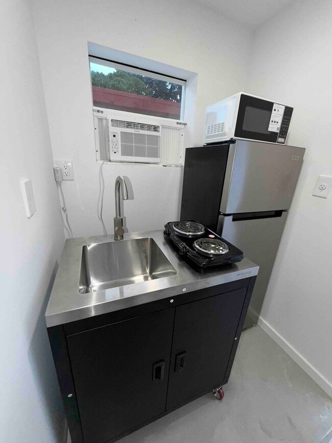 Photo - 6242 SW 24th St Unit 1