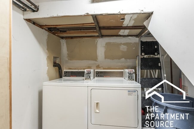 Photo - 906 N Wood St Unit 1