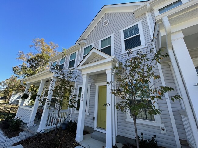 Charming 2 br townhome minutes from histor... - Charming 2 br townhome minutes from histor...