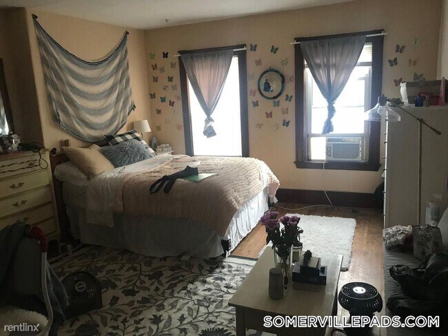 195 College Ave Unit 2