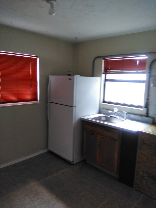 Photo - 4500 Swift Ave