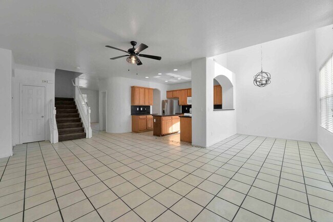 Photo - 6 BEDROOM HOME IN THE HEART OF NORTH LAS V...