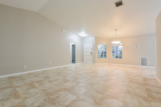 Photo - 378 Bahia Cir