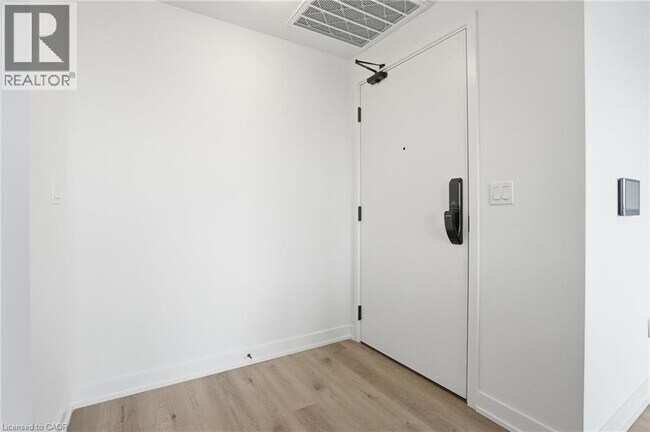 Photo - 2075 Lakeshore Rd. Unit 602