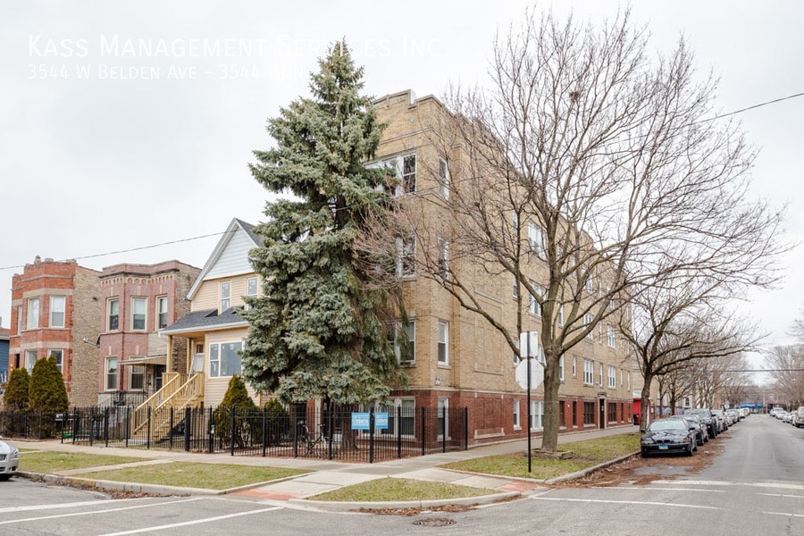 Photo - 3544 W Belden Ave Unit 3544-GDN