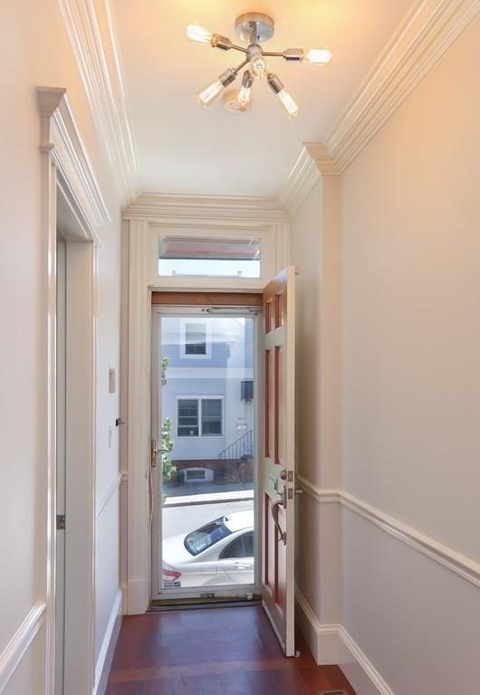 Photo - 464 E 6th St Unit 1