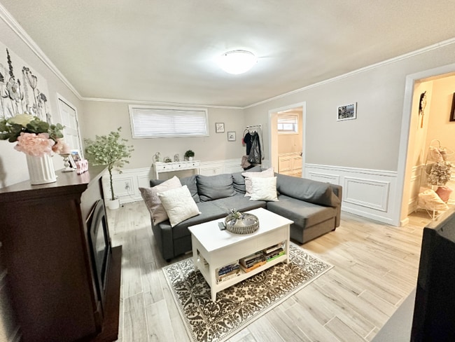 Photo - 44 N Huntington Ave Unidad 2