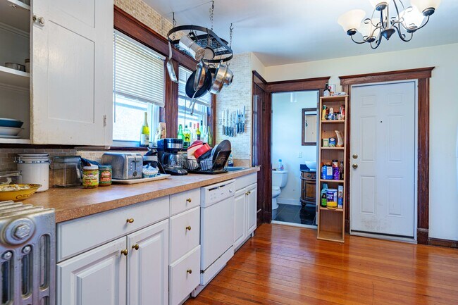 Kitchen - 8 Niles St Unit 2nd Floor