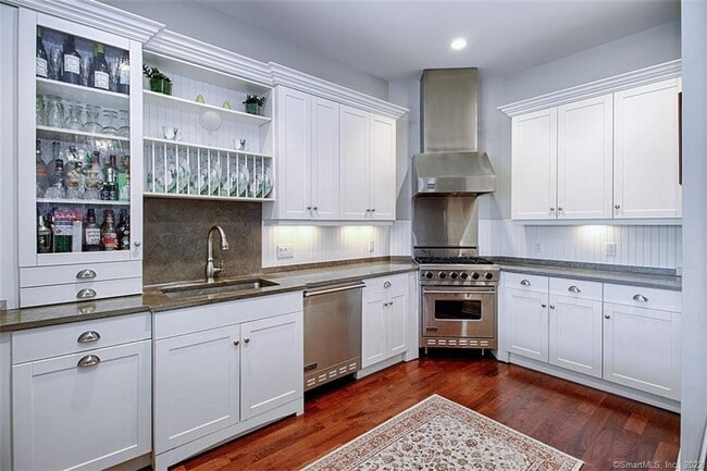 Photo - 100 Stone Ridge Way Unit APT 1H