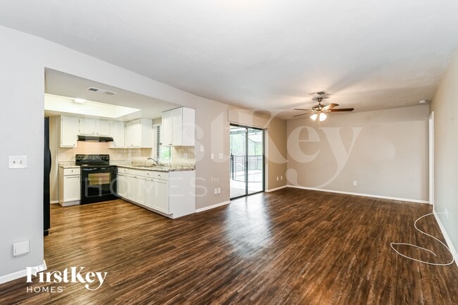 Photo - 2128 SE 3rd Terrace