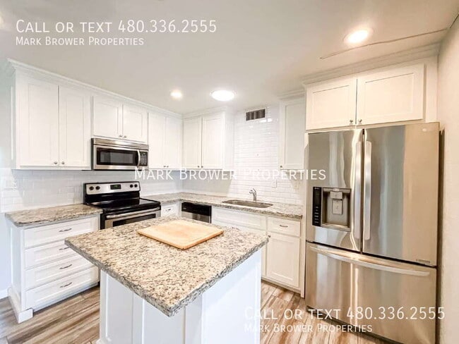 Building Photo - 14817 N Flamenco Dr