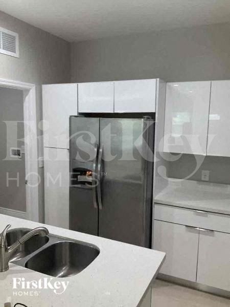 Photo - 2835 NW 14th St