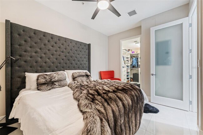 Photo - 150 E Robinson St Unidad 601