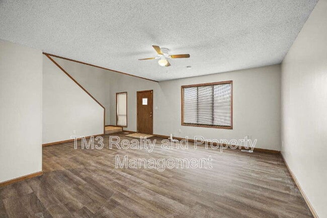 Photo - 1908 5th Ave