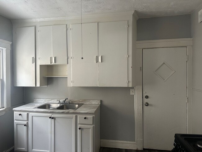 Photo - E104TH 4137/4139 Unit 4