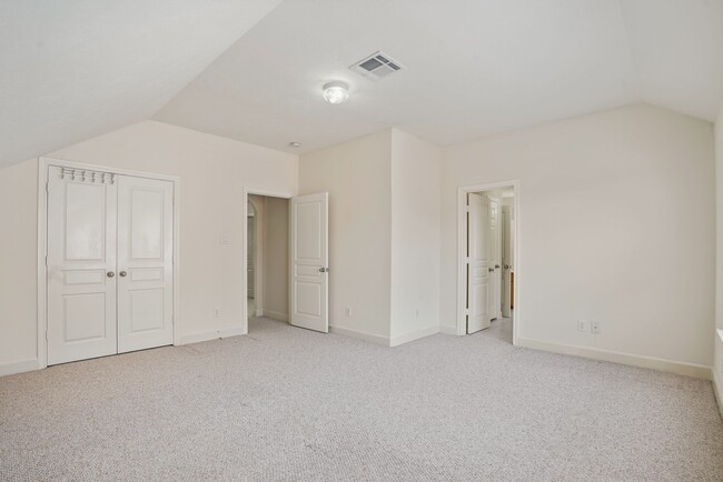 Photo - 3010 Blue Lagoon Ct