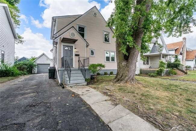 Photo - 1641 S Smithville Rd