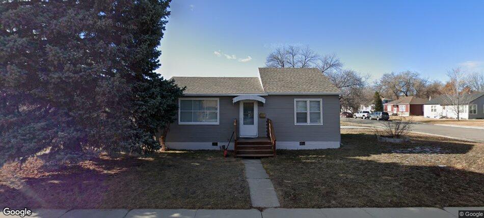 Photo - 1522 18th St W