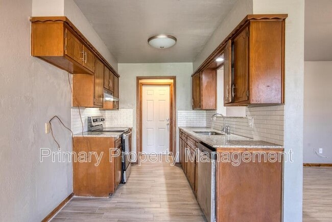 Photo - 303 Kimberly Ln