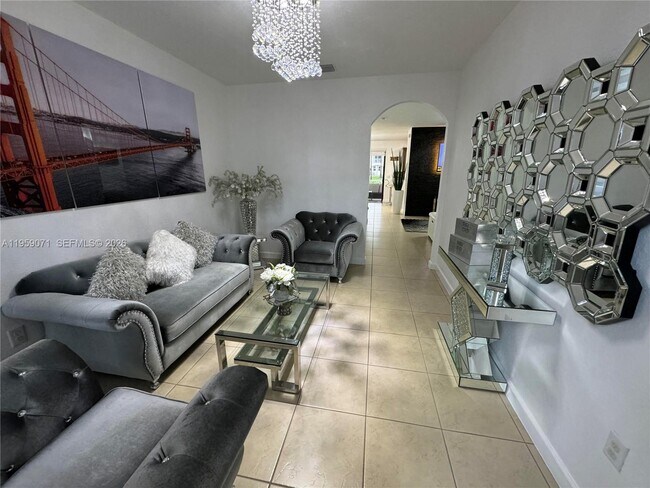 Photo - 8905 NW 98th Ave