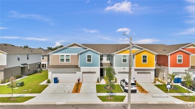 Building Photo - 4321 HILLOCK Blvd Rental