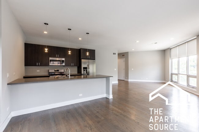 Photo - 2348 N Lister Ave Unit 210