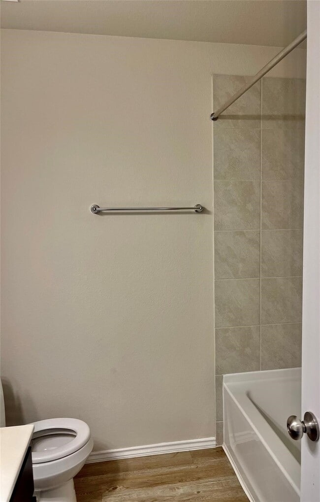 Photo - 513 Bonnerville Ln