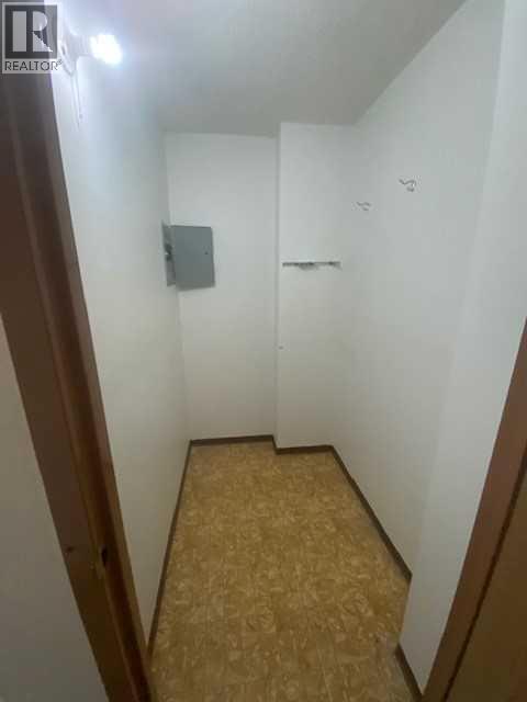 Photo - 21 Berkeley Pl W